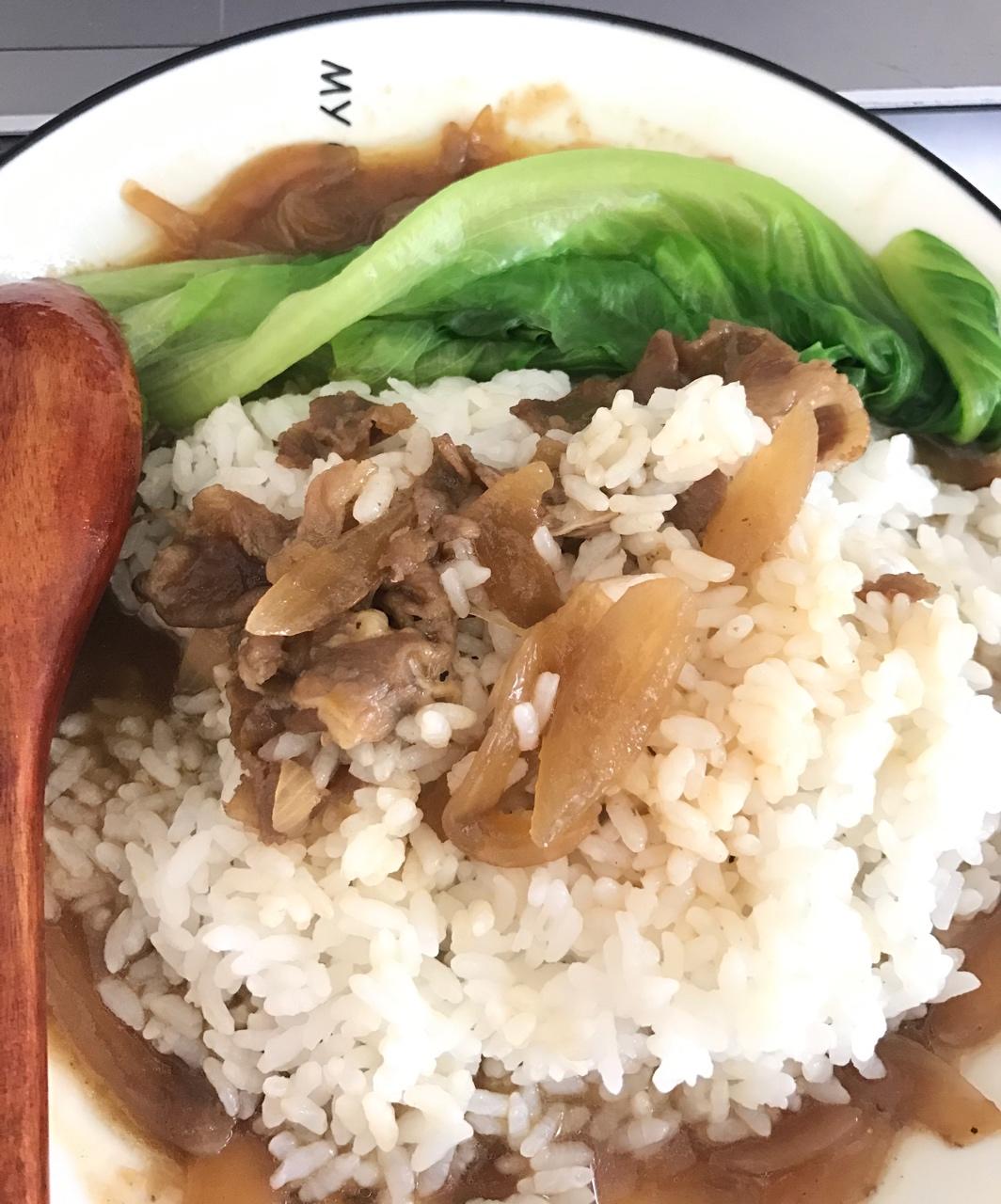 肥牛饭 比吉野家还好吃