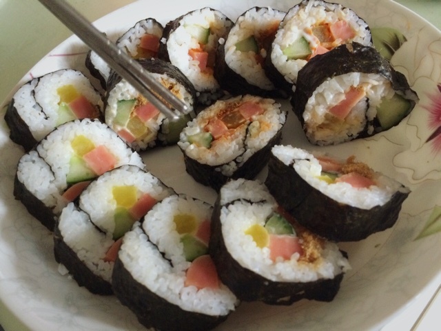 紫菜卷寿司