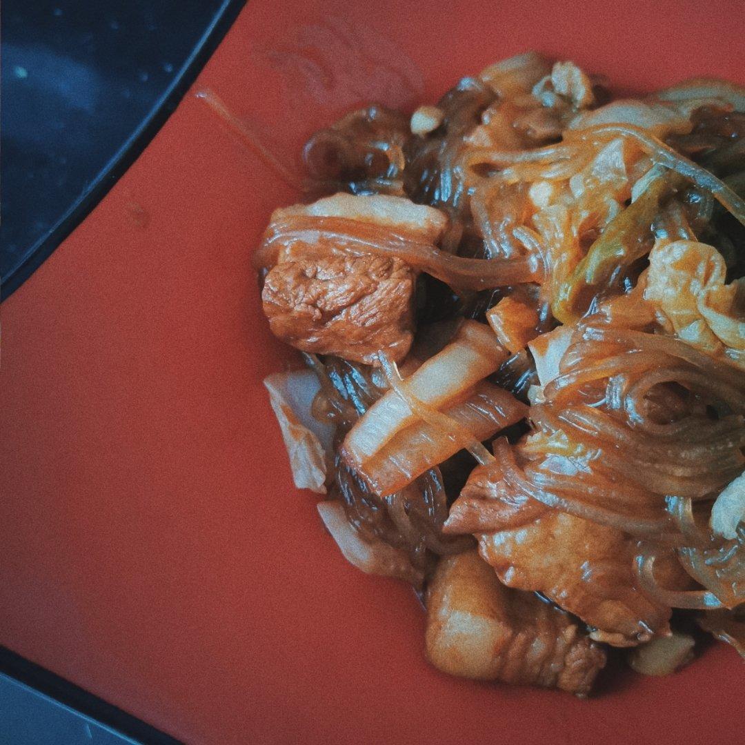 东北酸菜猪肉炖粉条