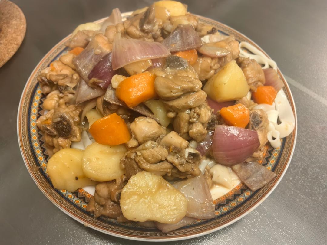 新疆特色大盘鸡（附加皮带面做法）