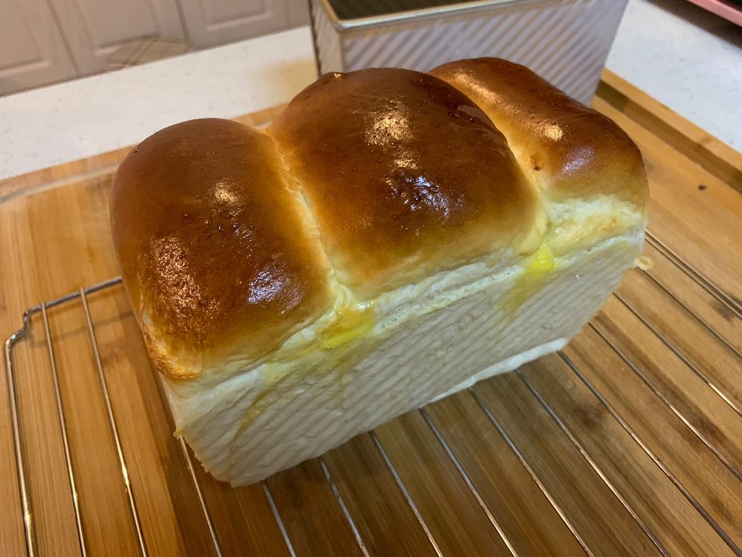 基础面包制作 Basic Bread (Loaf&Roll)