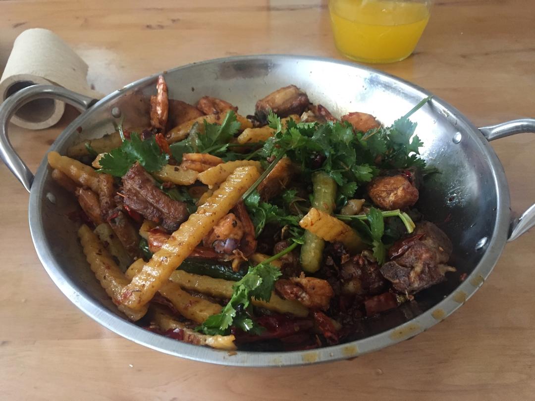 香辣排骨干锅虾