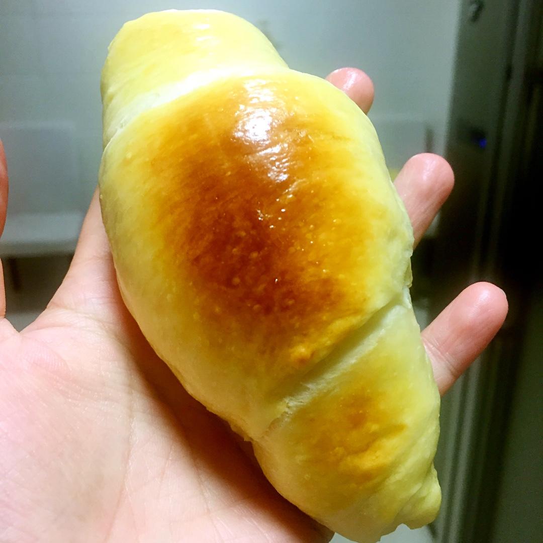 黄油面包卷