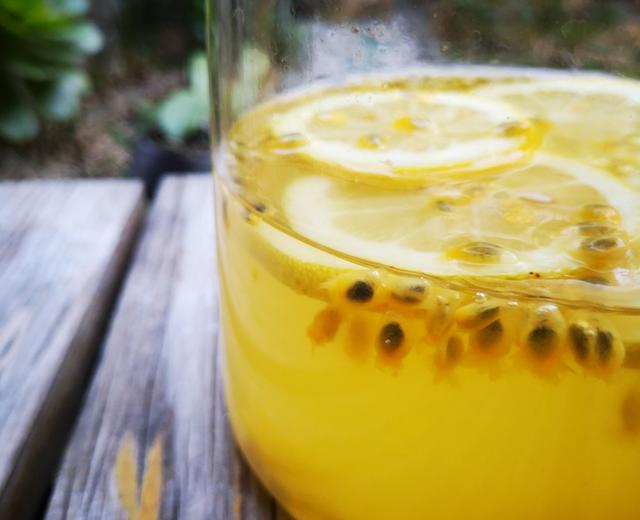 好果知时节-百香果柠檬蜂蜜水（新鲜快手方便）的做法