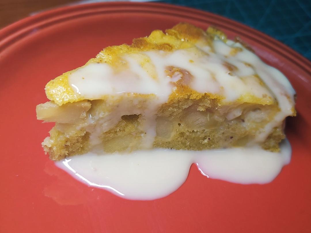 简单到只需所有材料混一起烤一烤的苹果蛋糕！