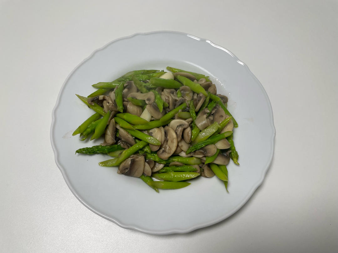 教你做最好吃的芦笋炒蘑菇 新手速get！