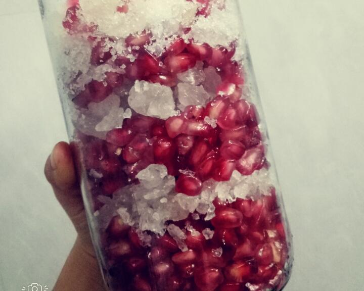 应季果酒:石榴酒