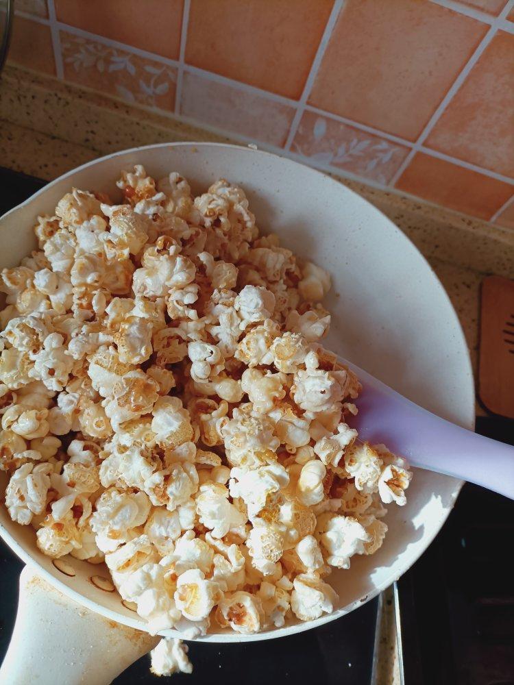 一招搞定小朋友的黄油焦糖爆米花，简单又好吃
