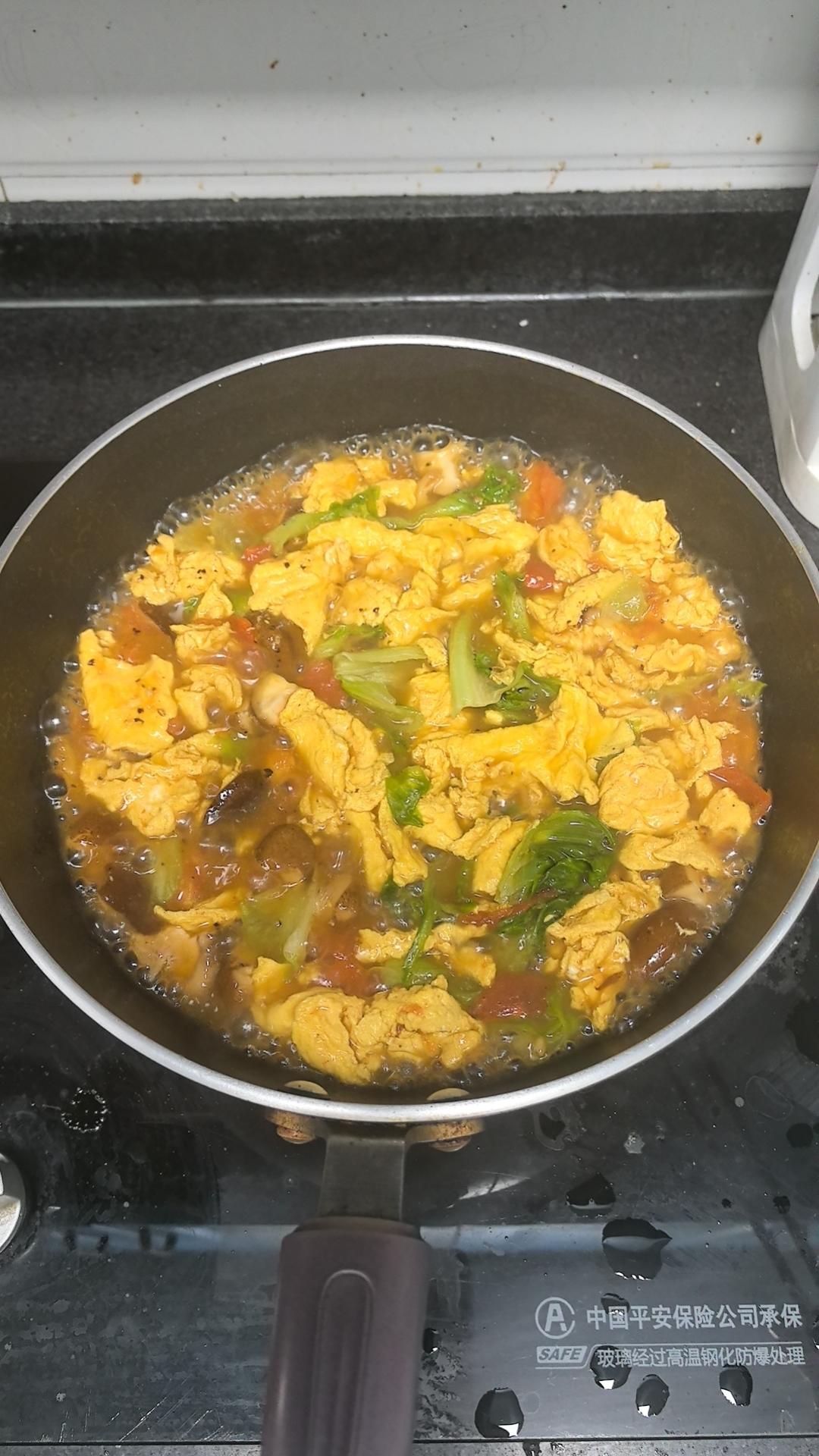 鸡蛋生菜香菇汤