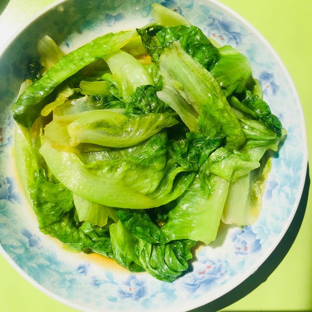 白灼生菜