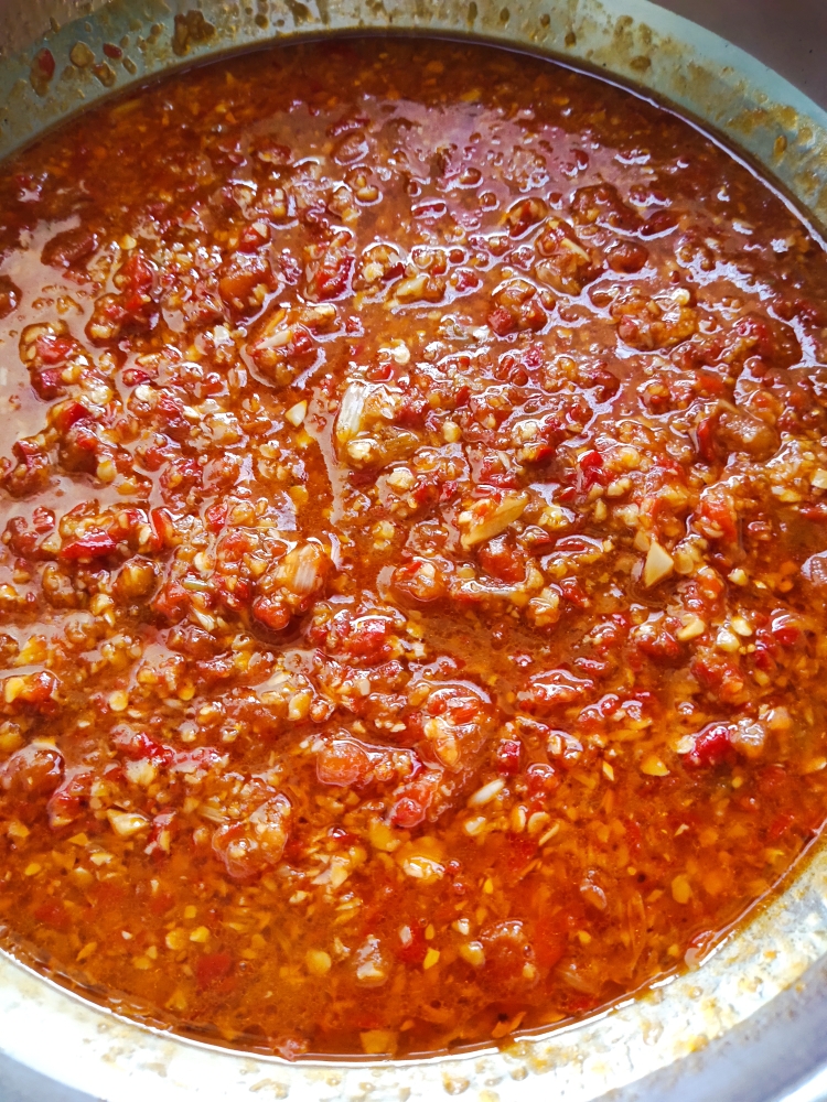 巨下饭的西红柿辣椒酱的做法