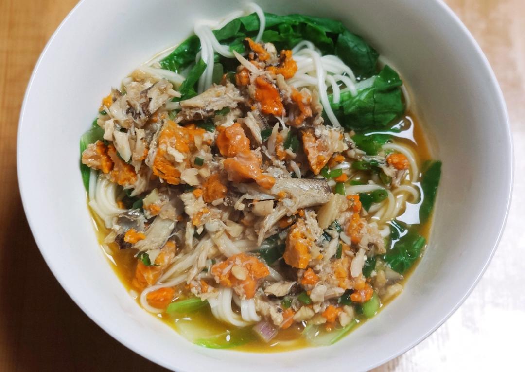 葱油蟹黄捞面
