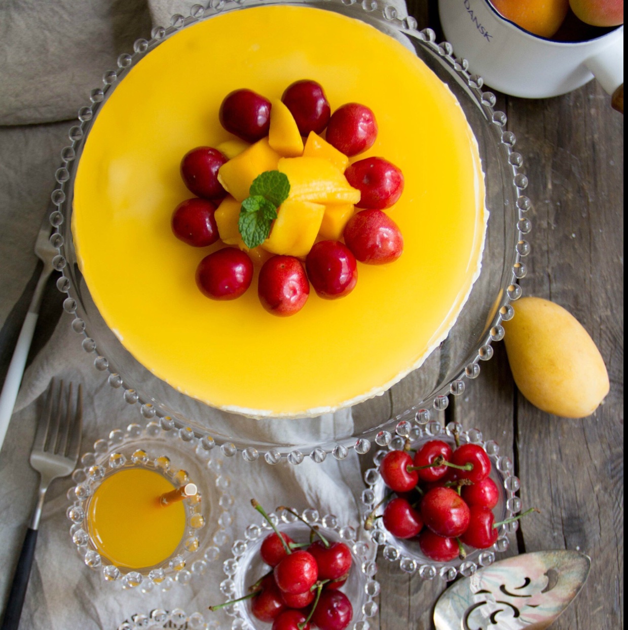 料超足的芒果慕斯蛋糕