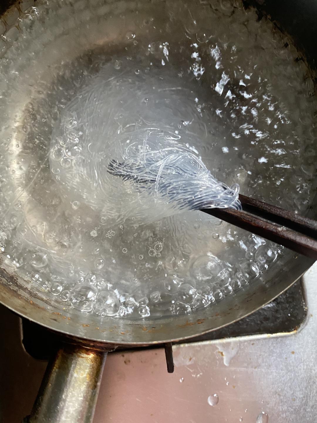 素馅水饺🥟的做法 步骤1