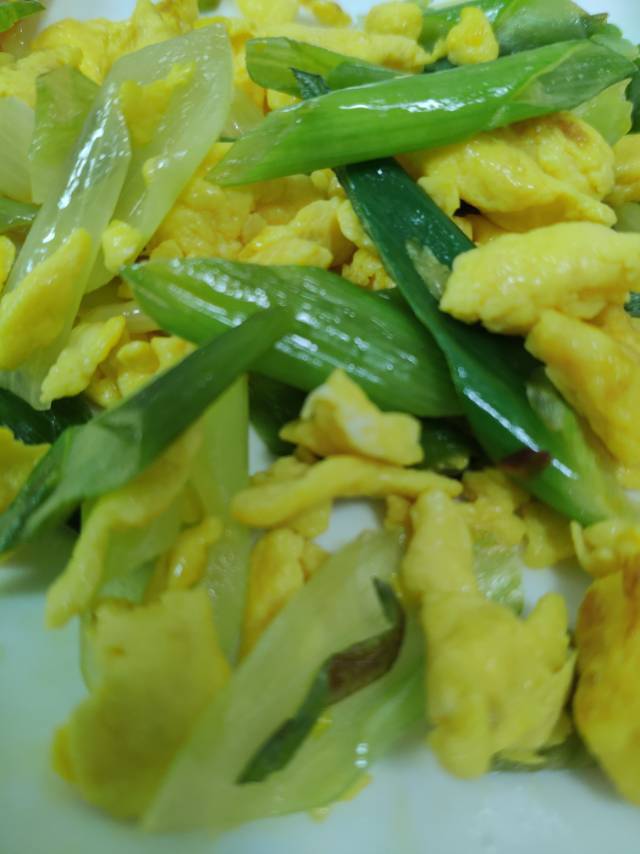 大葱炒鸡蛋