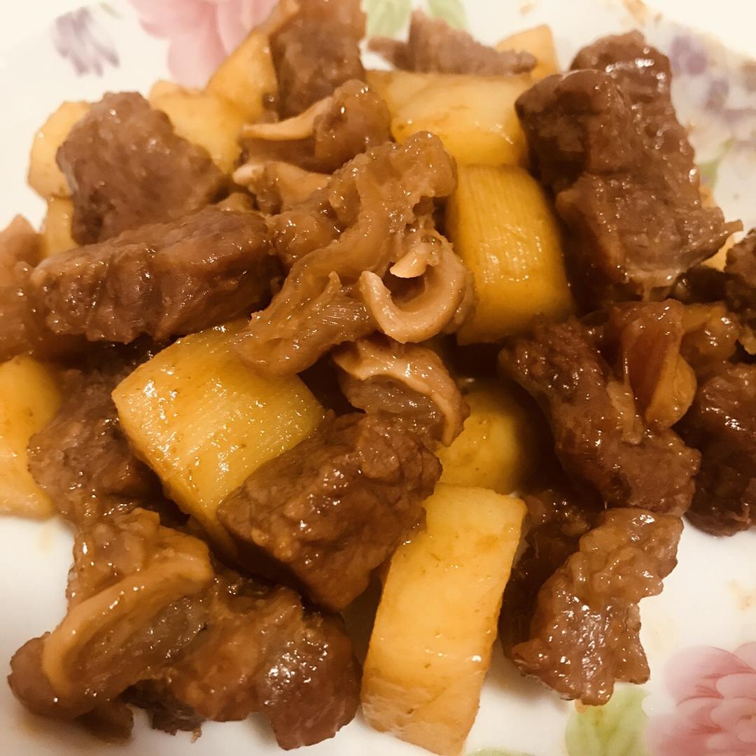 番茄土豆炖牛腩