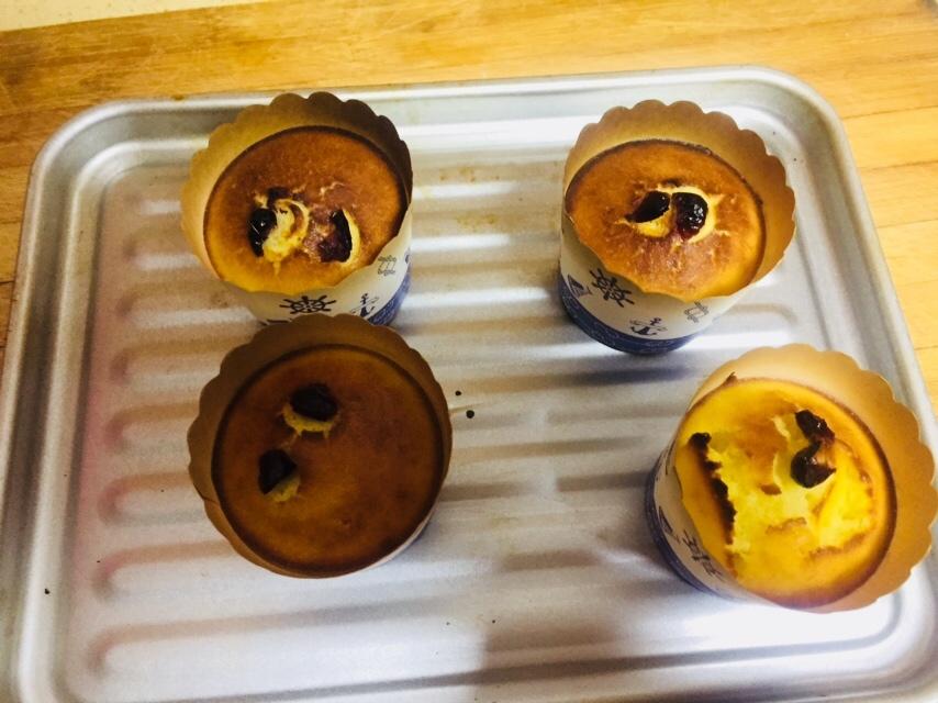 不会回缩的纸杯蛋糕