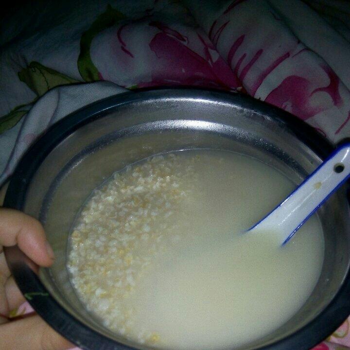 红糖燕麦牛奶「经期补血神器」