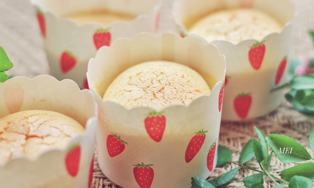 消耗淡奶油之作——淡奶油小蛋糕