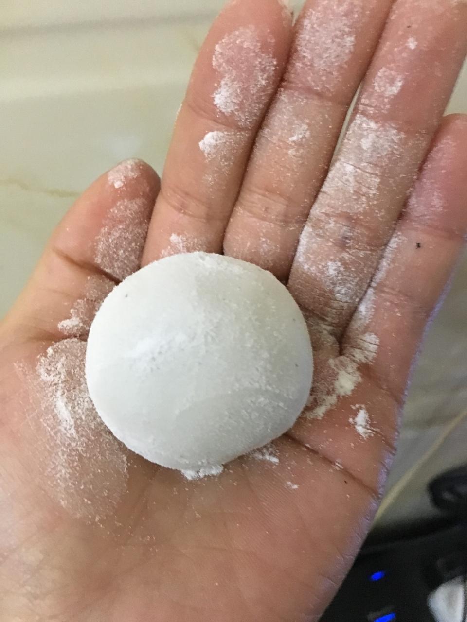黑芝麻汤圆