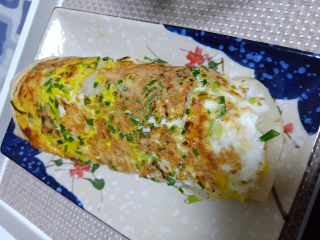 鸡蛋蔬菜卷饼