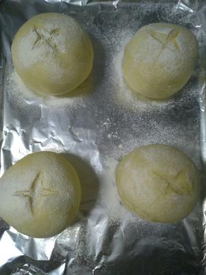 q心蛋黄豆沙面包的做法 步骤3