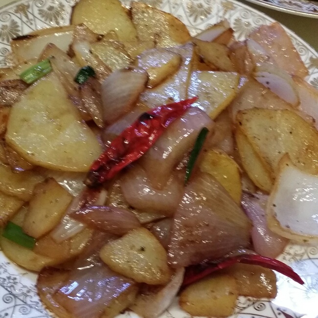 孜然洋葱土豆片