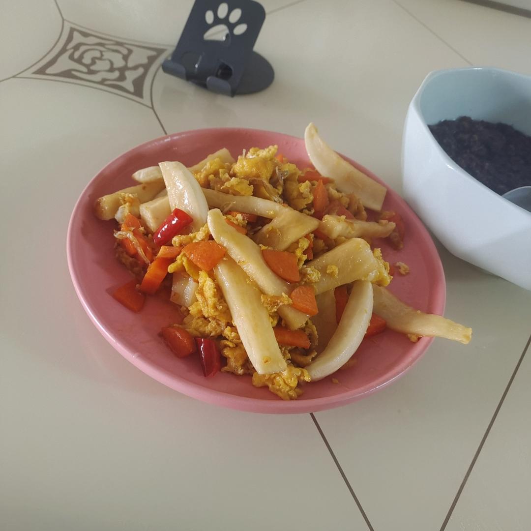 晒萝卜干（有点甜的萝卜干）