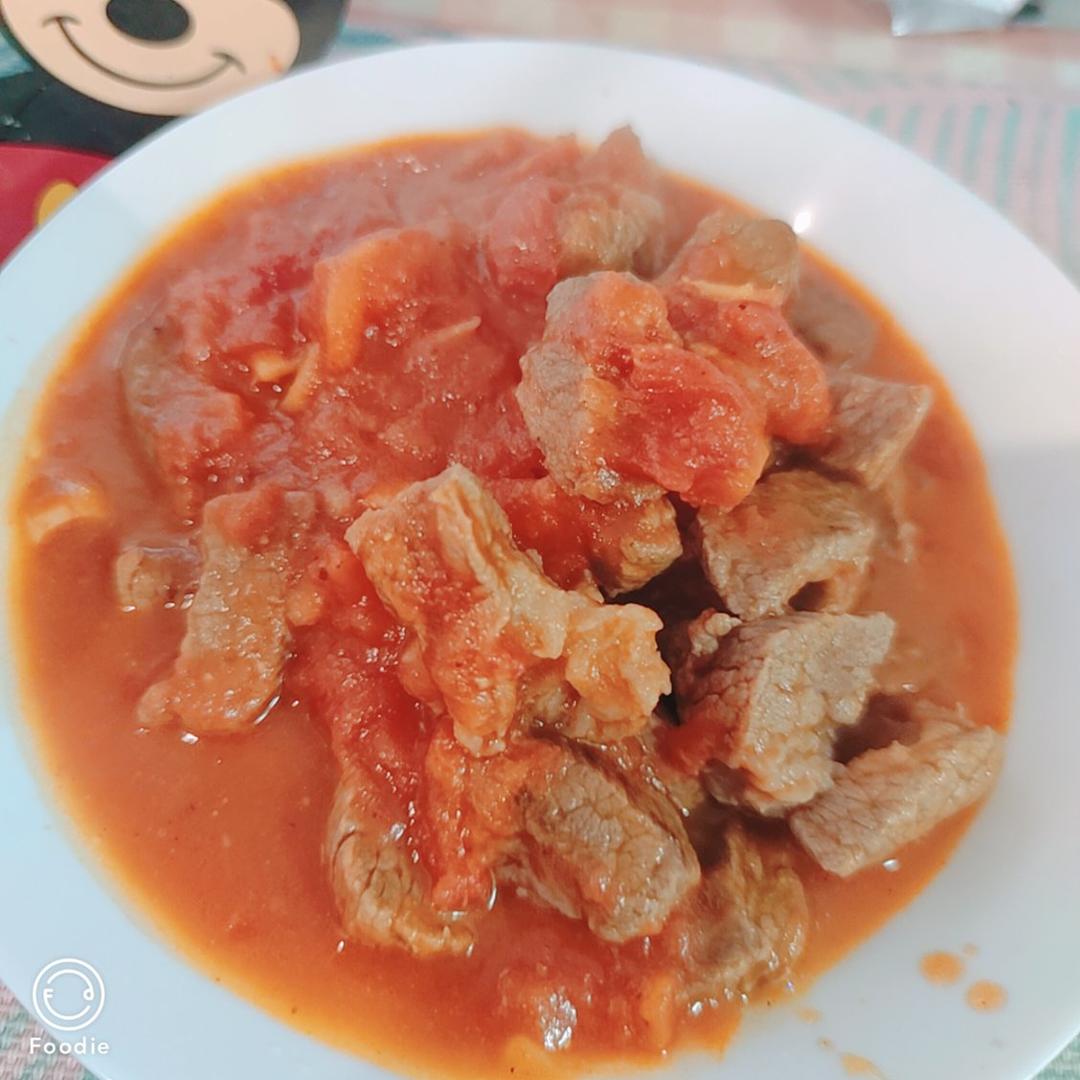 厨师长教你：“西红柿炖牛肉”的家常做法，营养又美味