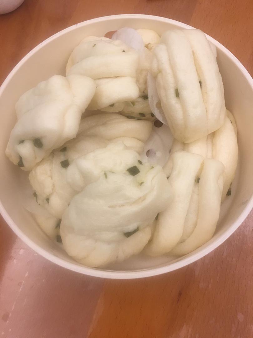 香菇肉包子