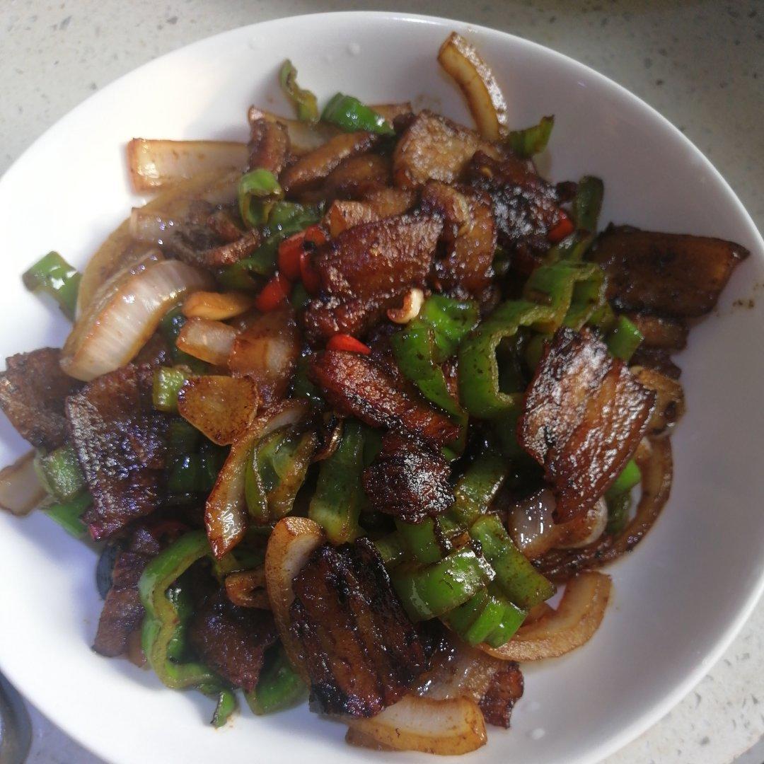 酱爆肉片