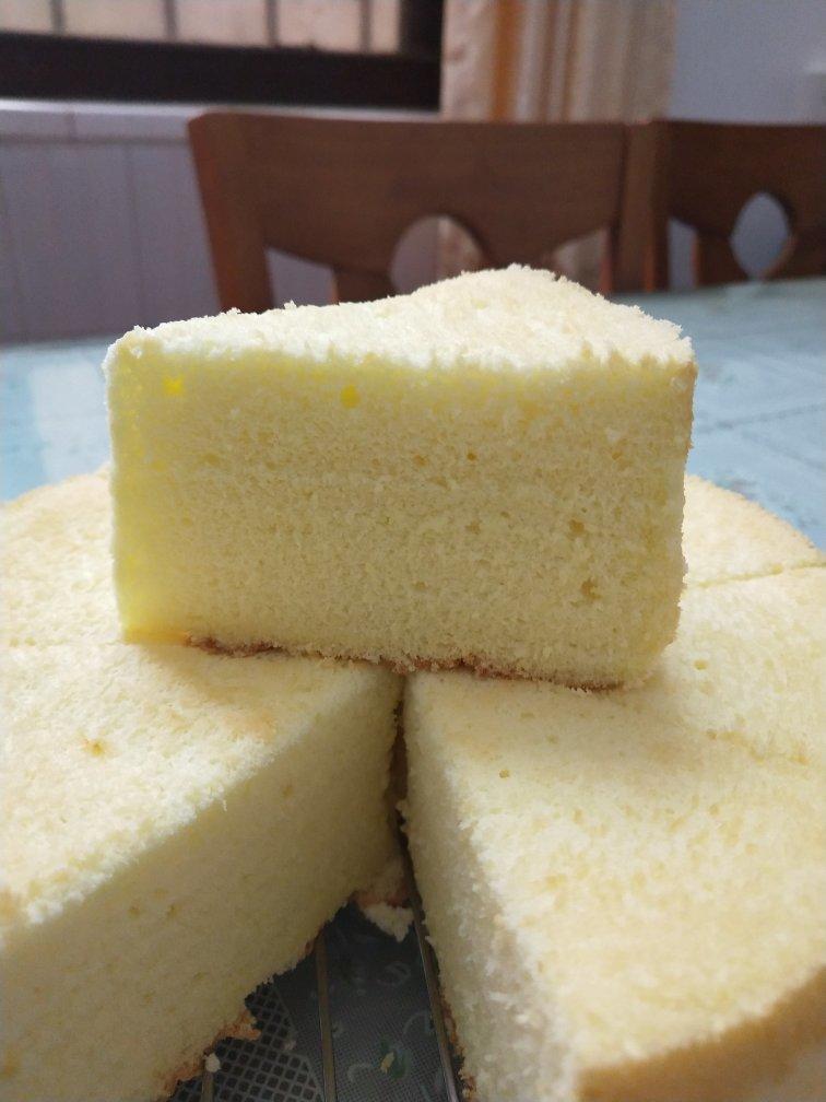 烤箱做蛋糕（戚风蛋糕的做法）