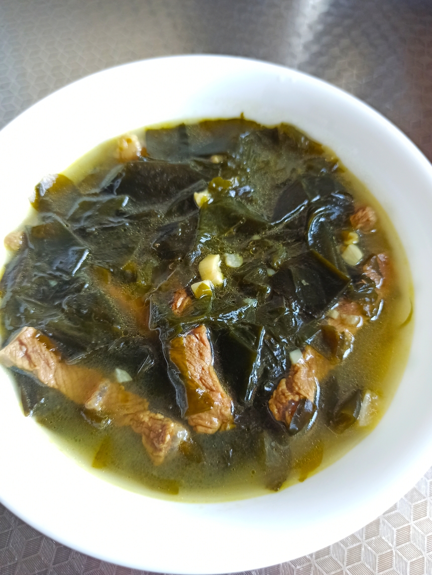 韩式海带汤（生日汤，月子汤）的做法