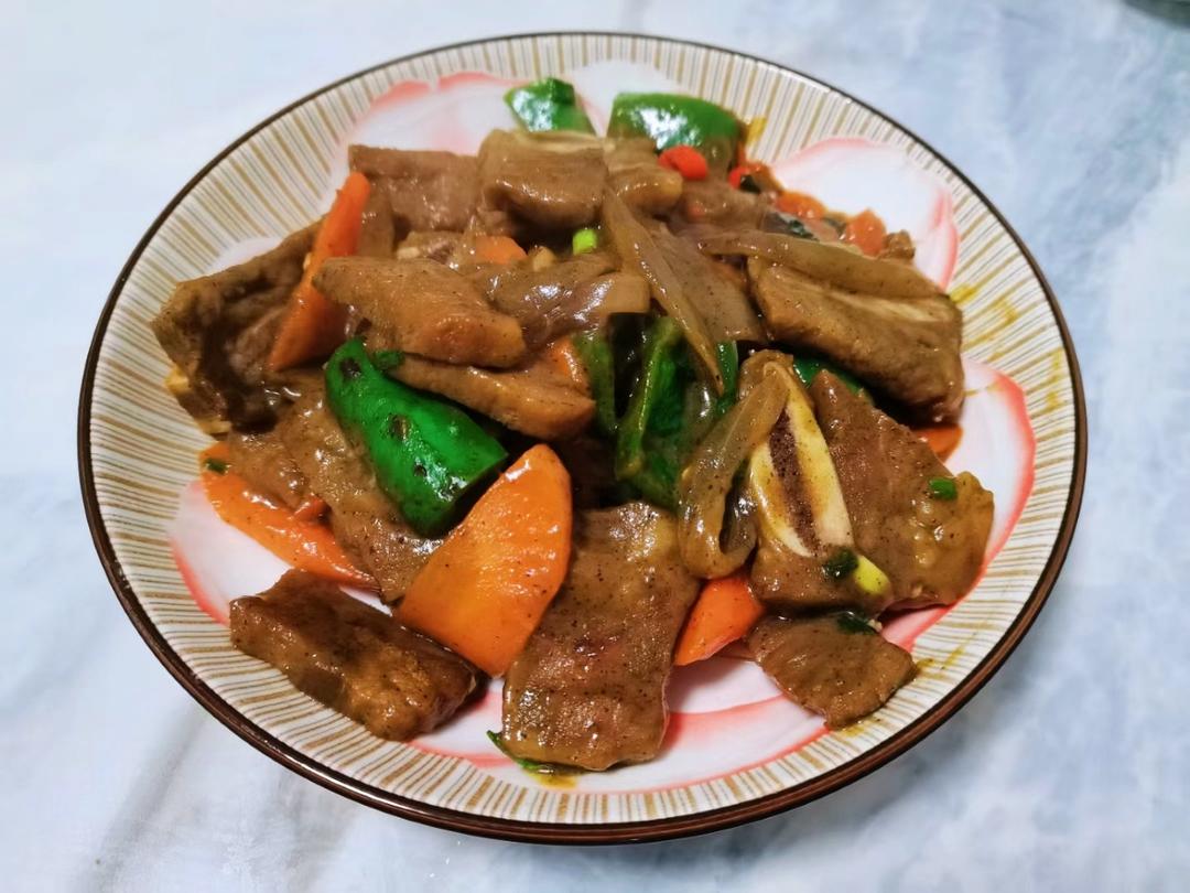 黑椒牛仔骨