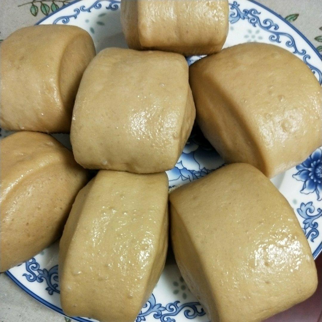 有着面包口感的红糖馒头（一次发酵）