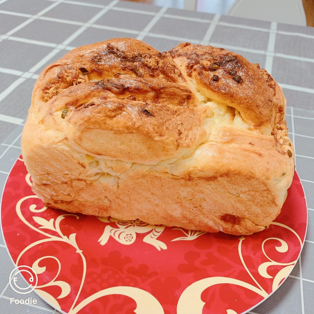 香葱肉松手撕吐司