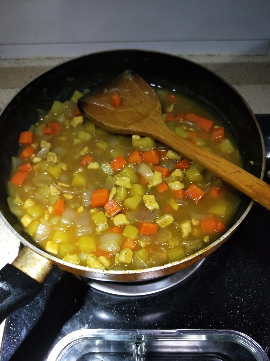 咖喱椰汁鸡肉饭的做法