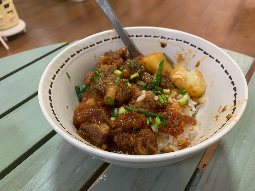 番茄土豆牛腩
