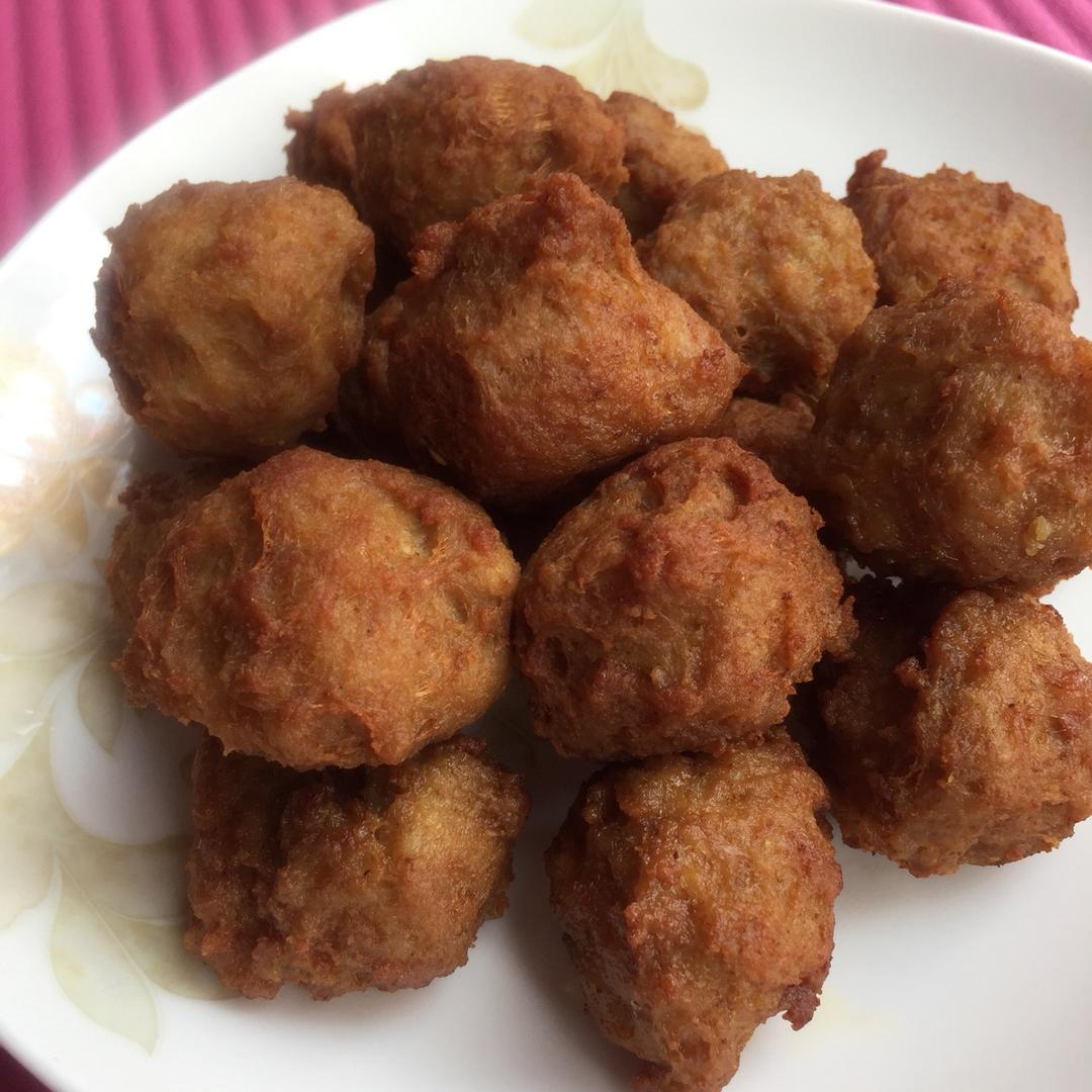 酥炸肉丸子