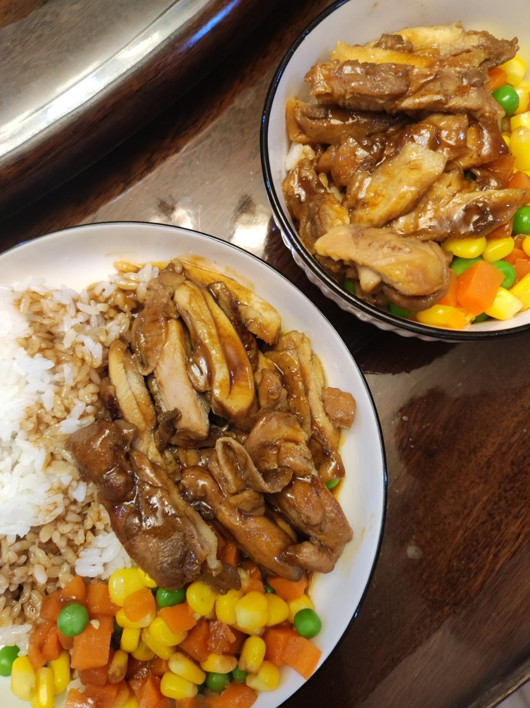 照烧鸡腿饭