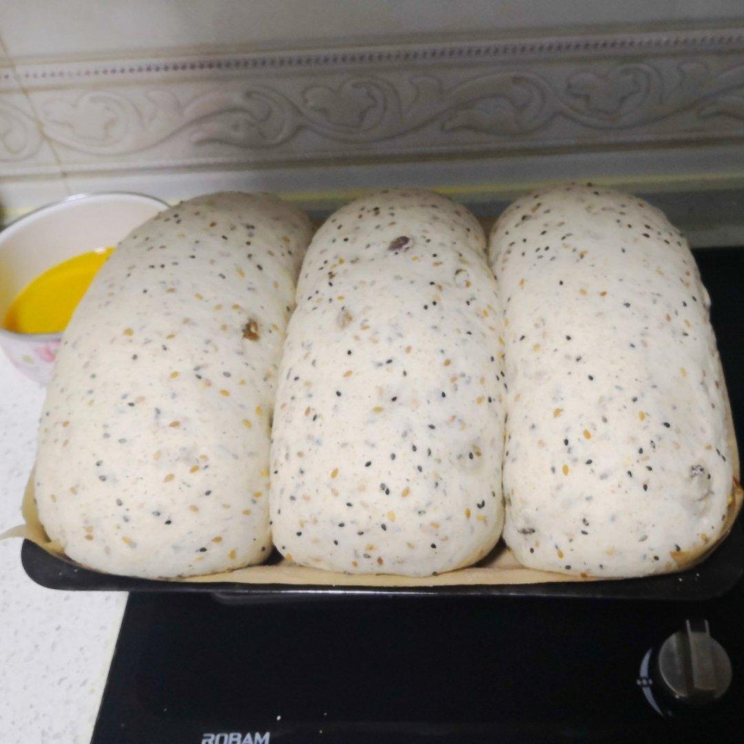 蔓越莓全麦黑糖面包