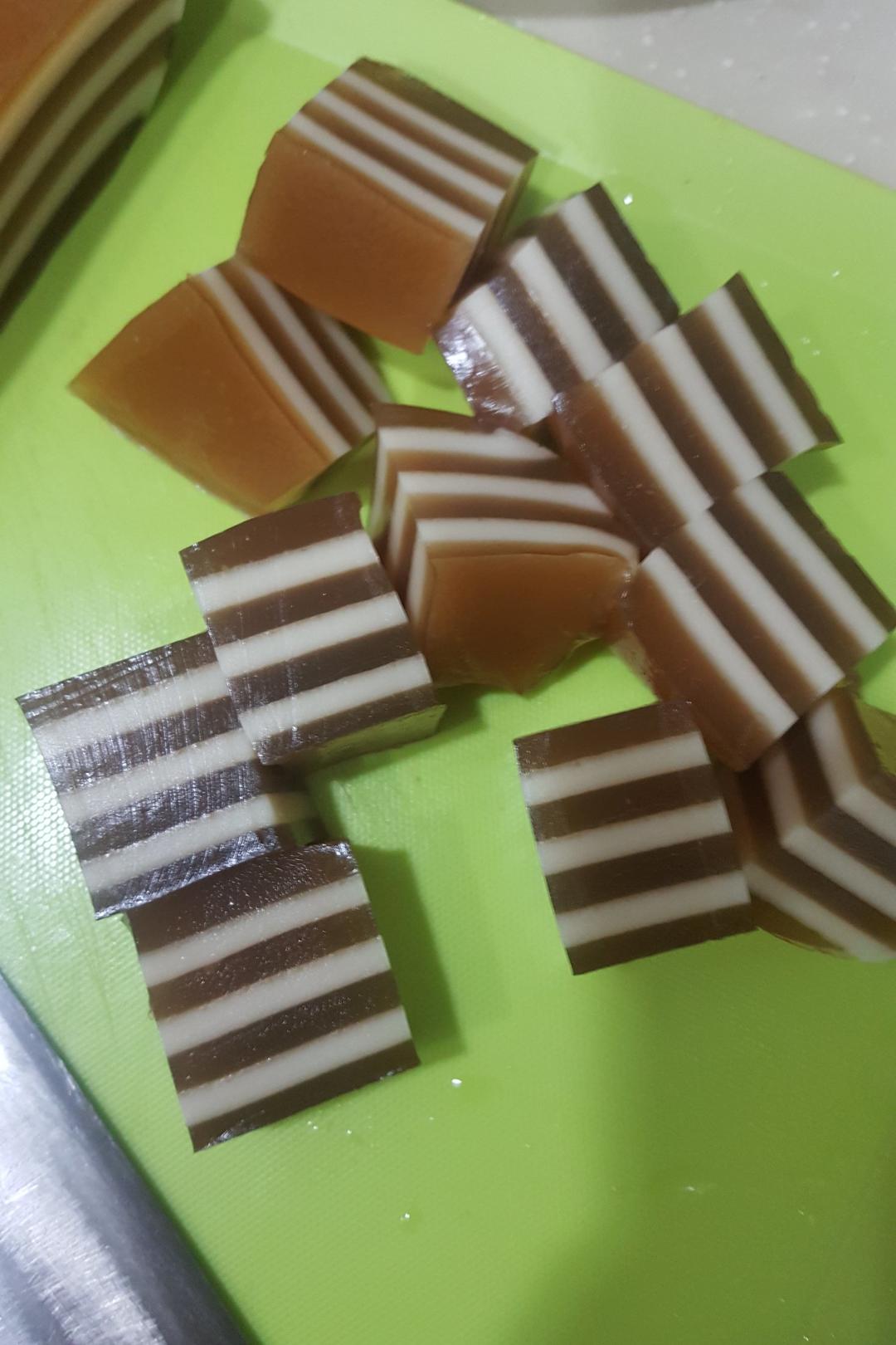 Q弹椰汁千层糕（马蹄糕）