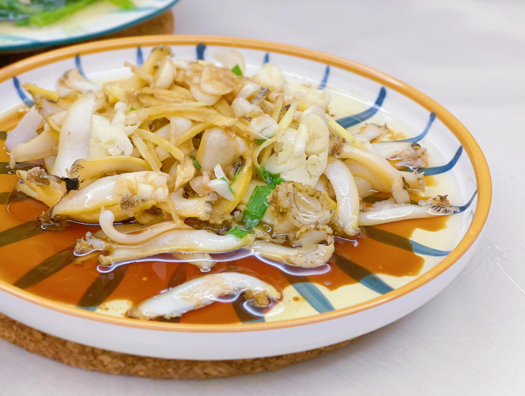 葱油鲍鱼片