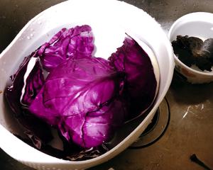 『我选择紫色』紫甘蓝炒牛肉的做法 步骤2