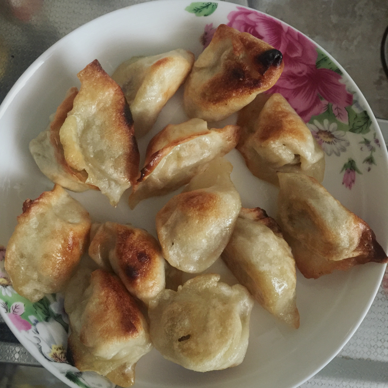 手机用户1155_5tw7做的烤箱烤剩饺子 方便简单 省油 不糊不焦