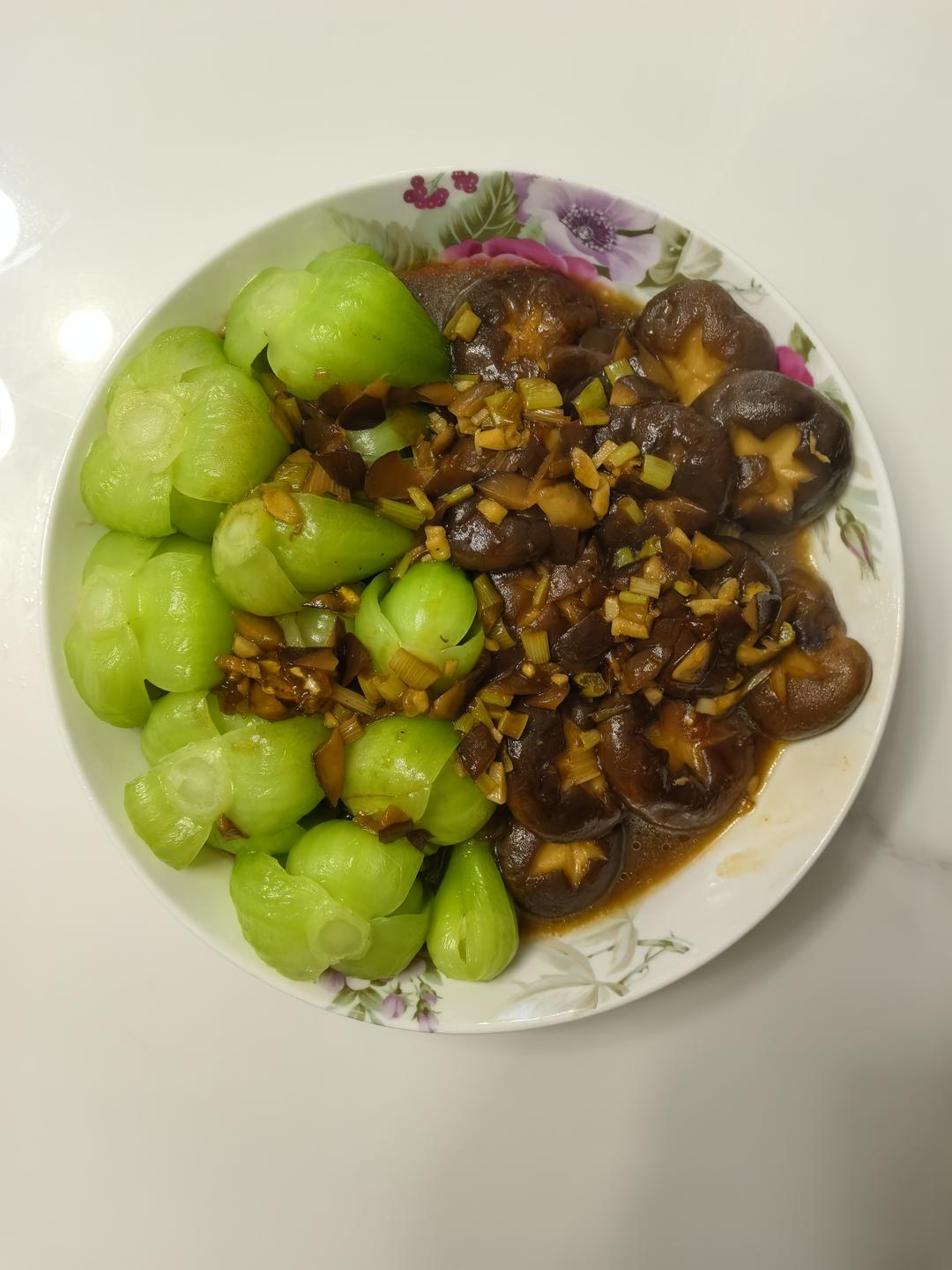 蚝油香菇小油菜