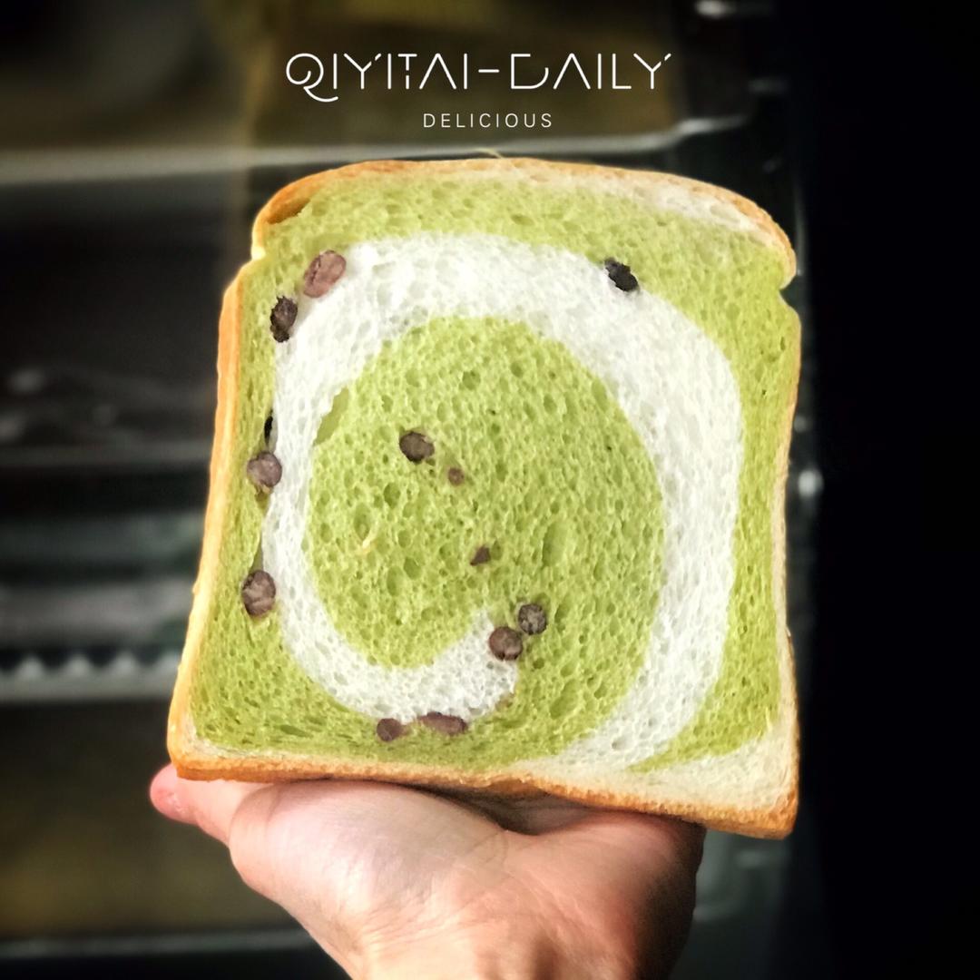 抹茶蜜豆吐司