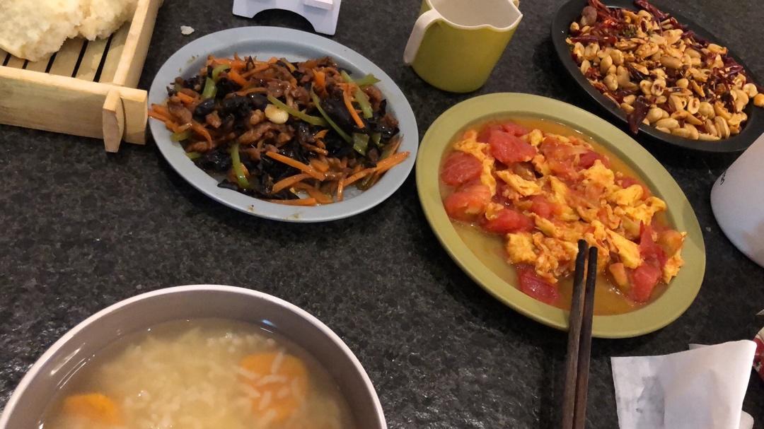 🌟传统版糖醋汁鱼香肉丝，大人孩子的最爱，我也喜欢吃，不放豆瓣酱才是老味道，快来试试吧。