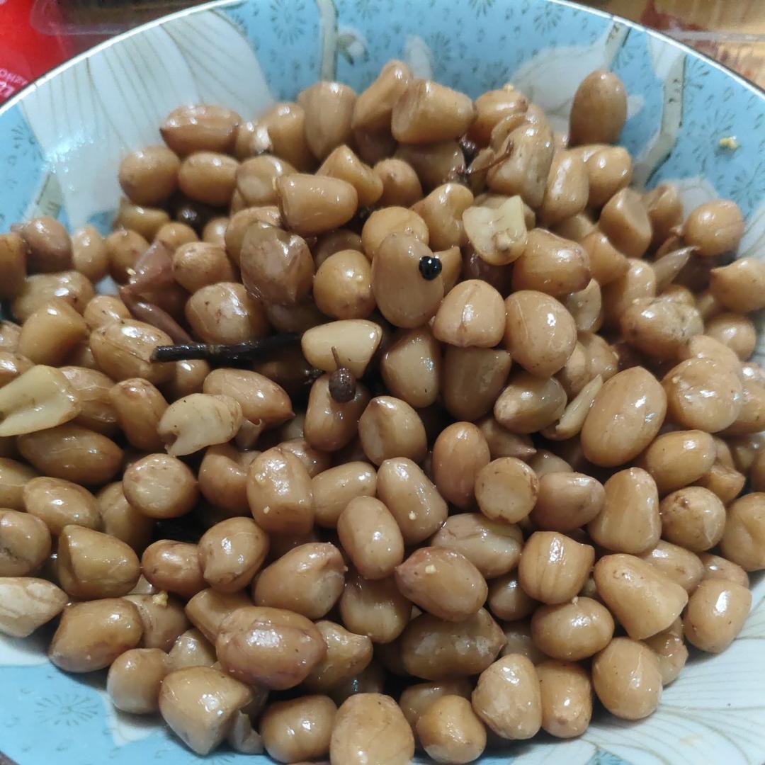 凉拌五香花生米