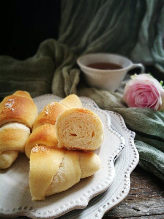 【不藏私食谱：日式盐面包】日本销量第一，新手必学零失败面包